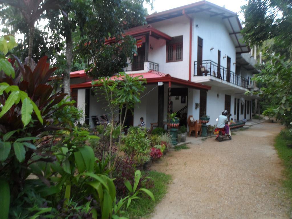 Hostal Piumi House Dikwella Sur Exterior foto