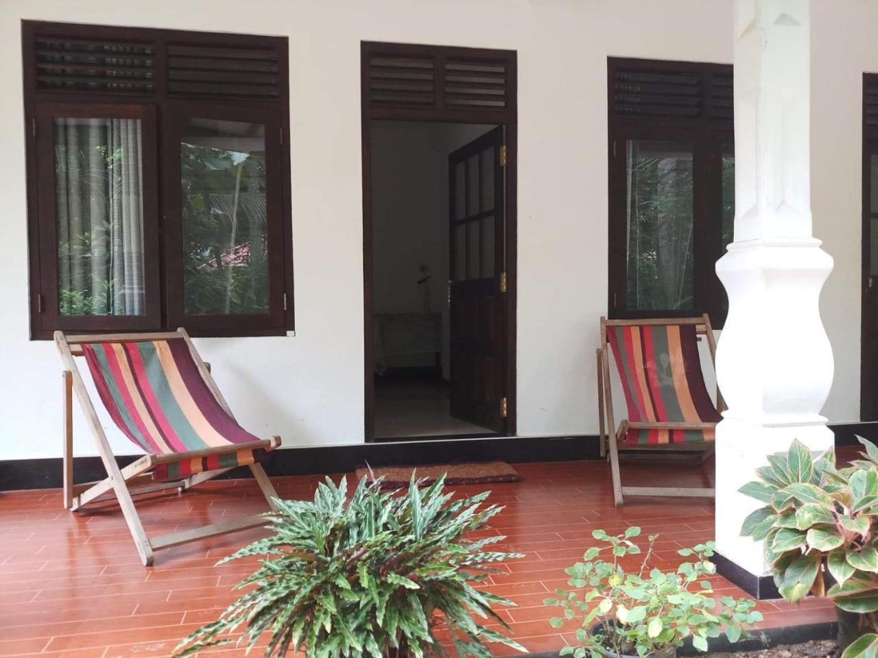 Hostal Piumi House Dikwella Sur Exterior foto