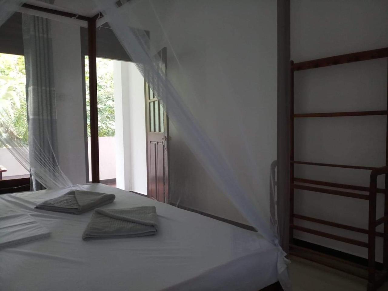 Hostal Piumi House Dikwella Sur Exterior foto