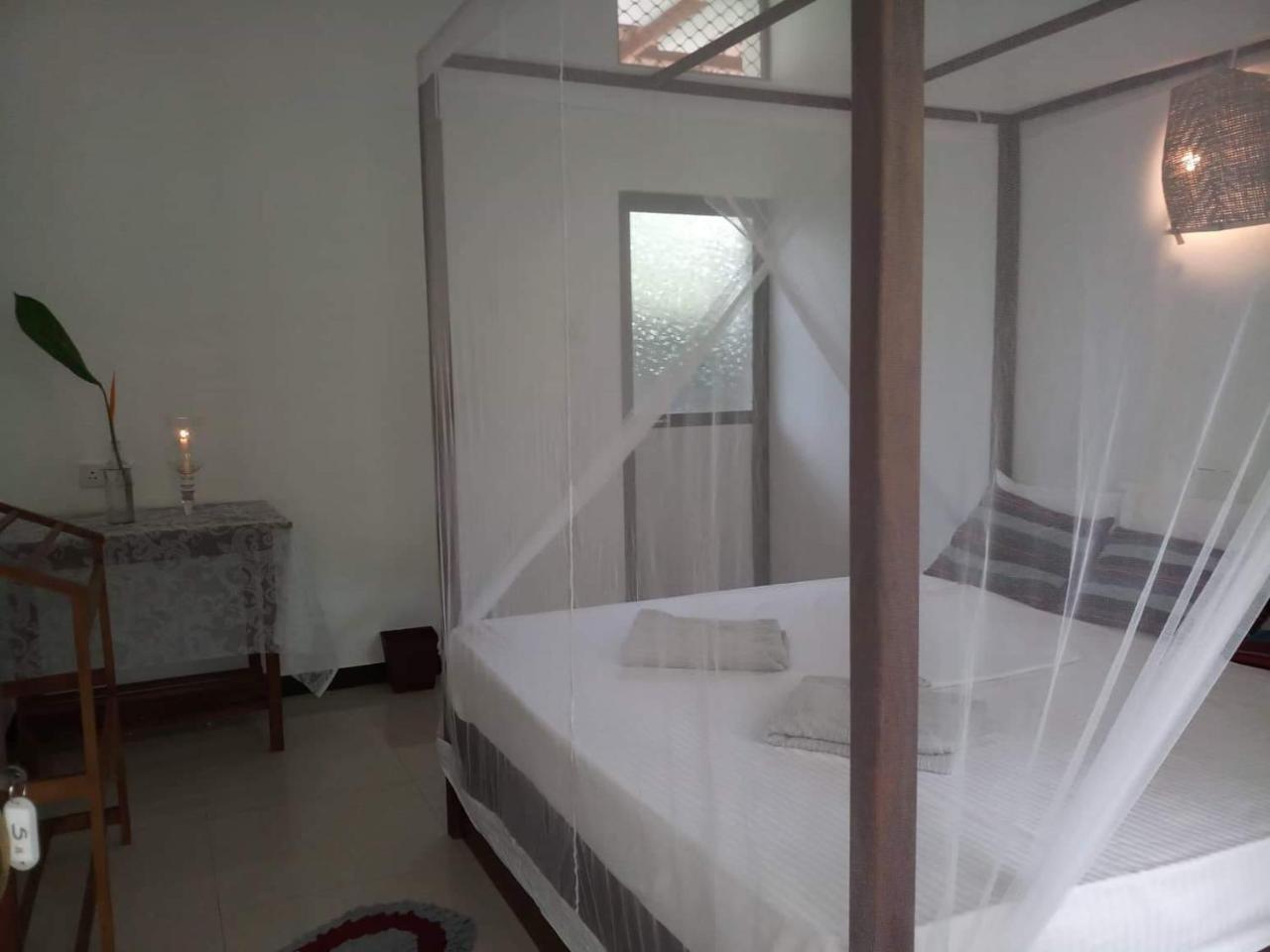 Hostal Piumi House Dikwella Sur Exterior foto