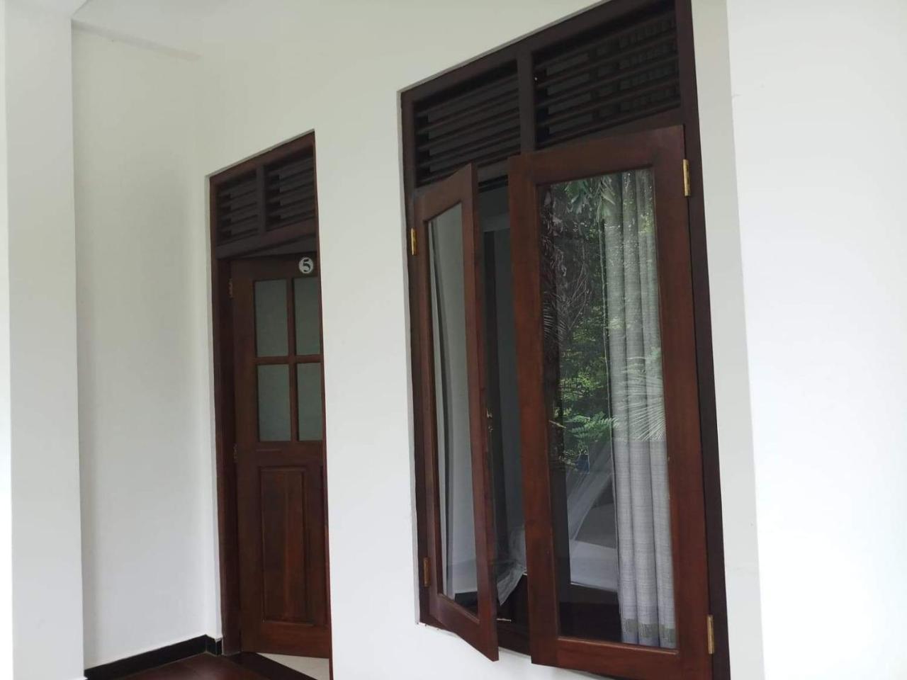 Hostal Piumi House Dikwella Sur Exterior foto